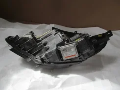 ���� �������� �/� KIA Optima - ���������� �����: 92102D4070 ����