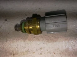 ������ ����������� FORD Focus 2 2005-2011 1484876 CB4 1484876 ����