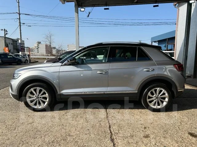 Volkswagen T-Roc. �������, ��������, 1.5 (150��.�.), ������, �/�. ��� ����� �� ������������ ����