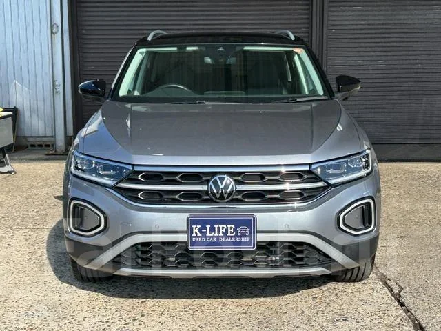 Volkswagen T-Roc. �������, ��������, 1.5 (150��.�.), ������, �/�. ��� ����� �� ������������ ����