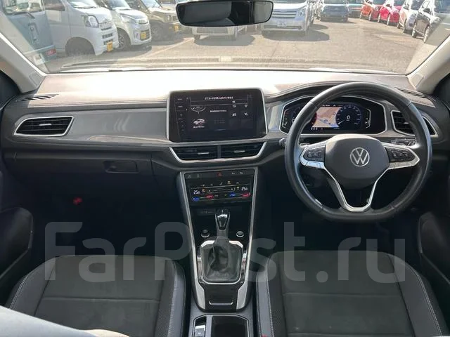 Volkswagen T-Roc. �������, ��������, 1.5 (150��.�.), ������, �/�. ��� ����� �� ������������ ����