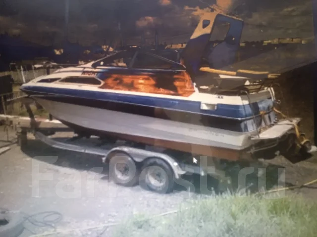 Bayliner. 1992 ���, ����� 7��., ��������� ������������, 150��.�., ������ ����