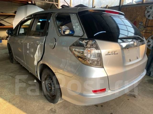 Honda Fit Shuttle. GG7, L15A ����