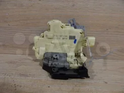 ����� ����� �������� ������ Volkswagen Passat B7 (2010�2015) 3c1837016A 3C1837016A ����