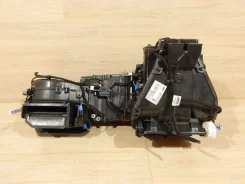 ������ ��������� Volkswagen Touran I (2003�2006) 1T1820003GR 1T1820003GR ����