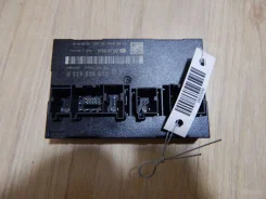 ���� �������� Volkswagen Passat B6 (2005�2010) 3C0959433R 3C0959433R ����
