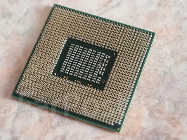 Intel Core i7-2630QM ����