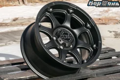 MLJ Black Rhino Glamis. 9.0x17", 5x127, ET12, �� 71,6���. ��� ����� �� ���� ����