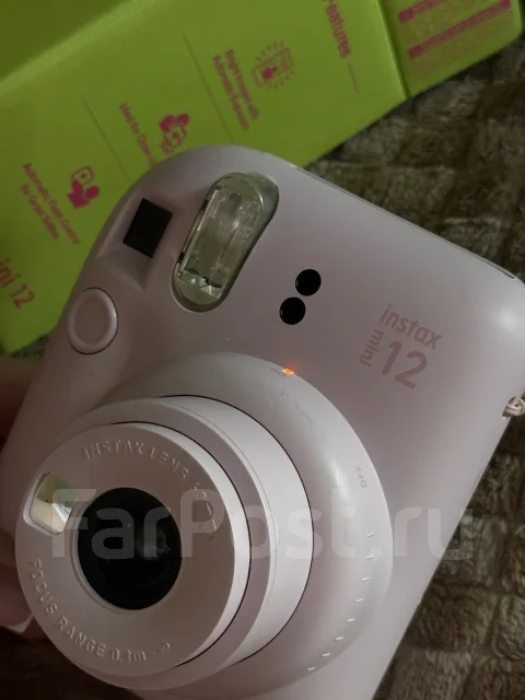 Fujifilm Instax Mini 12 ����