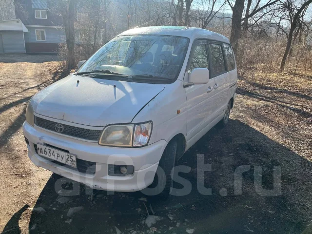 Toyota Noah. CR50, 3CT ����