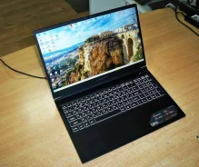 Ardor Neo N15. 15.6", 2����, ��� 16 ��, ���� 500���, WiFi: 1, Bluetooth: 1, ����������� �� 3��. ����