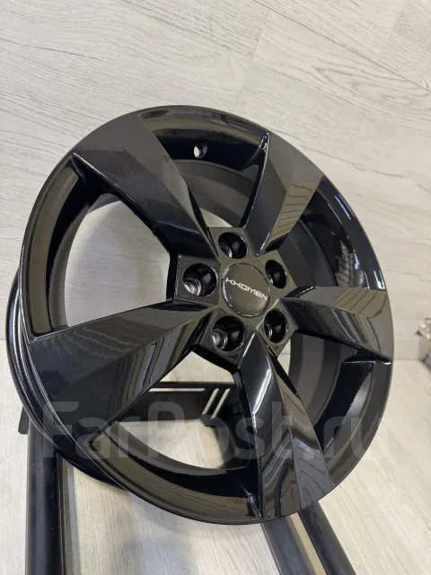 Khomen Wheels KHW1504. 6.0x15", 5x100, ET40, �� 57,1���. ����
