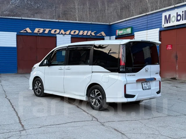 Honda Stepwgn. �������, ��������, 1.5 (150��.�.), ������, 188����. �� ����