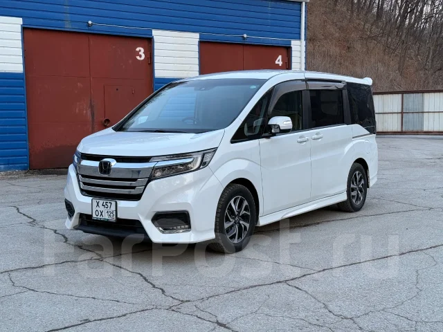 Honda Stepwgn. �������, ��������, 1.5 (150��.�.), ������, 188����. �� ����