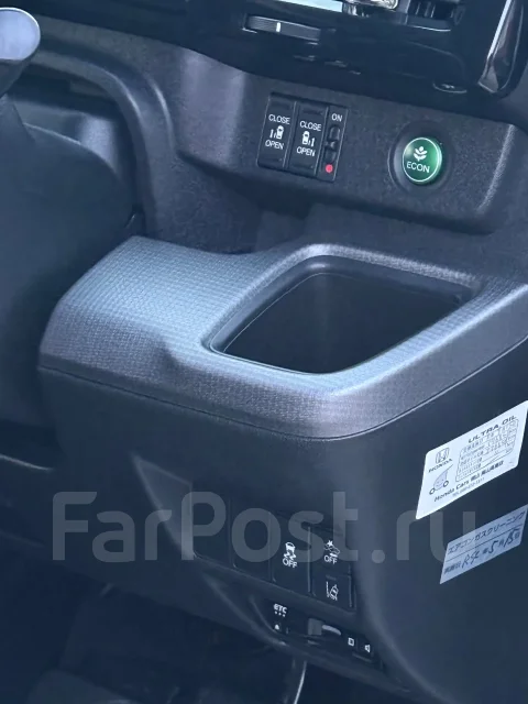 Honda Stepwgn. �������, ��������, 1.5 (150��.�.), ������, 188����. �� ����