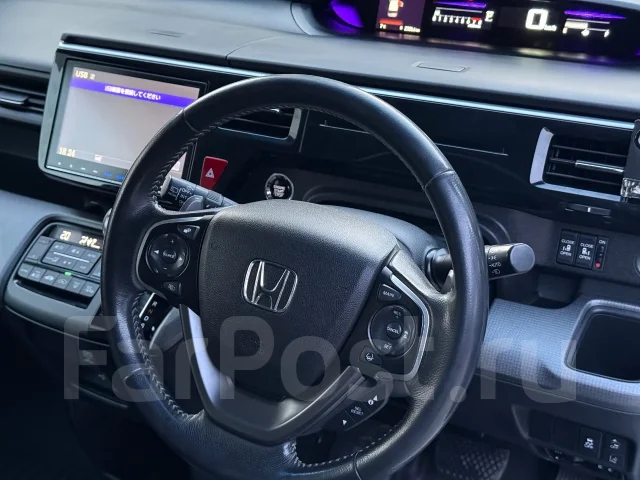 Honda Stepwgn. �������, ��������, 1.5 (150��.�.), ������, 188����. �� ����
