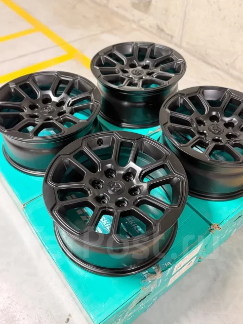 Mopar. 8.0x18", 6x139.7, ET19 ����