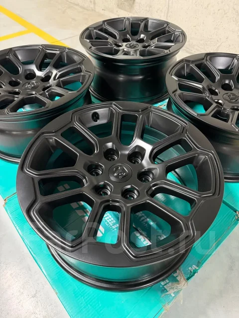 Mopar. 8.0x18", 6x139.7, ET19 ����