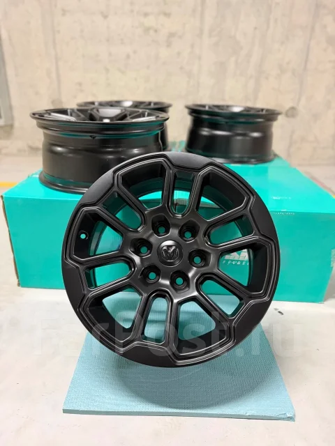 Mopar. 8.0x18", 6x139.7, ET19 ����