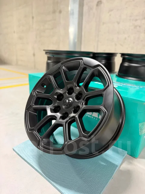 Mopar. 8.0x18", 6x139.7, ET19 ����