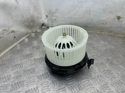�������� ����� Nissan Note 2012 272269U01A E11 HR16DE 272269U01A ����