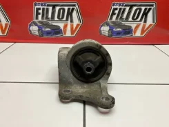 ������� ��� Mitsubishi Lancer 2006 MR403670 CS2A 4G15, ����� MR403670 ����