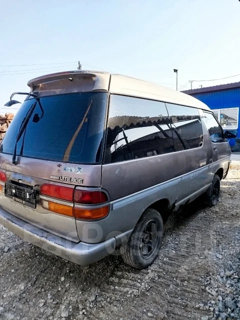 Toyota Lite Ace. CR30, 2CT ����