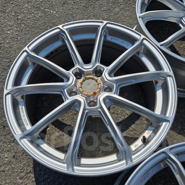 RAYS Gram Lights 57Getter. 7.5x18", 5x114.3, ET40, �� 70,1���. ����