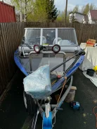 Tracker. 2011 ���, ����� 5��., ��������� ���������, 115��.�., ������ ����