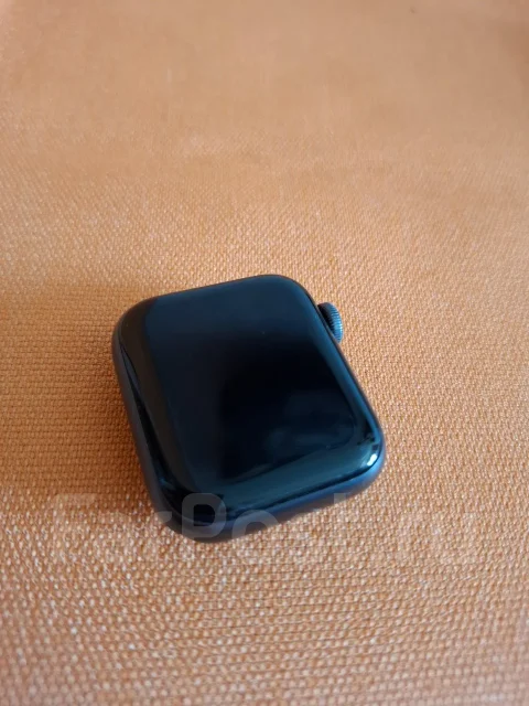 Apple Watch SE Nike. GPS, NFC, IP67 ����