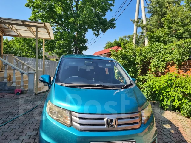 Honda Freed Spike. �������, ��������, 1.5 (118��.�.), ������, 141 114����. �� ����