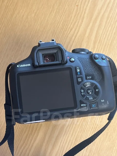 Canon EOS 2000D. 20 � ����� ��, ���: 4� ����