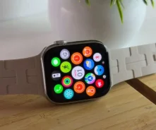 Apple Watch Series 11. IP67 ����