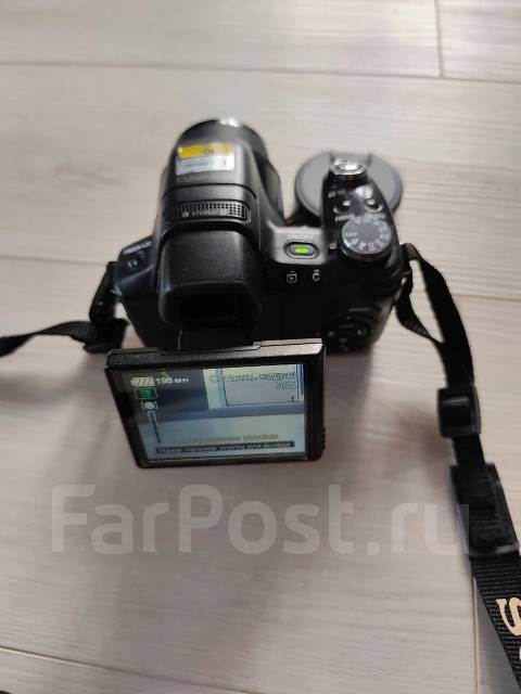 Sony Cyber-shot DSC-HX1. ���: 14� � ����� ����