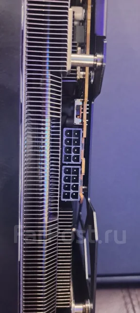 Radeon RX 7800 XT ����