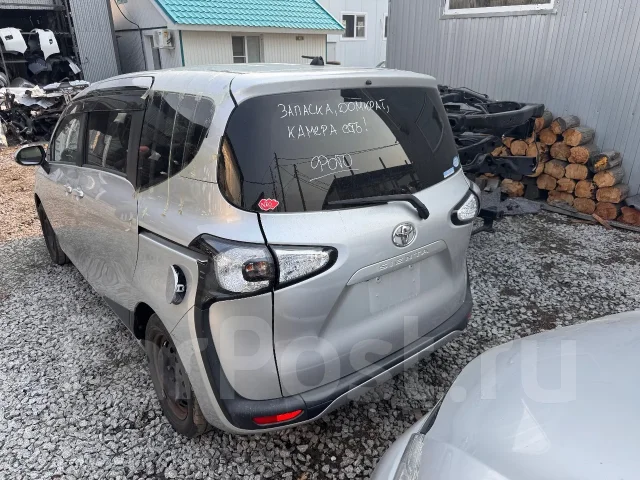 Toyota Sienta. NCP170 ����
