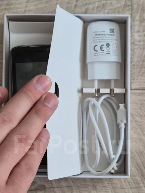 Cubot J20. �/�, 32 ��, ���������, 3G, 4G LTE, Dual-SIM ����