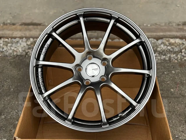 Advan Racing RS. 8.0x18", 5x100, ET30, �� 73,1���. ����