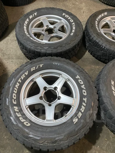 Blows. 5.5x16", 5x139.7, ET20 ����