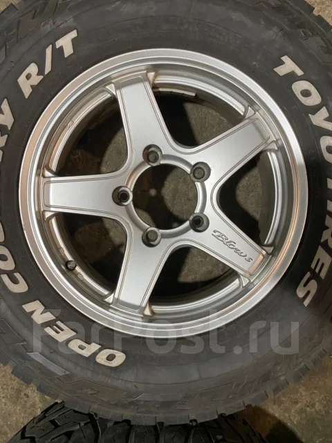 Blows. 5.5x16", 5x139.7, ET20 ����