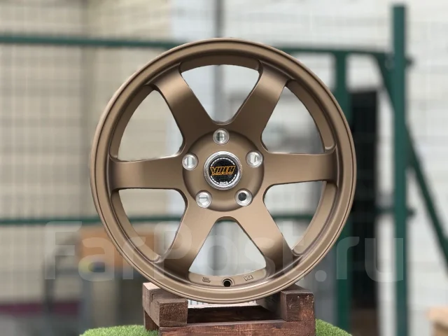 RAYS Volk Racing TE37. 7.0x16", 5x114.3, ET35, �� 73,1���. ����