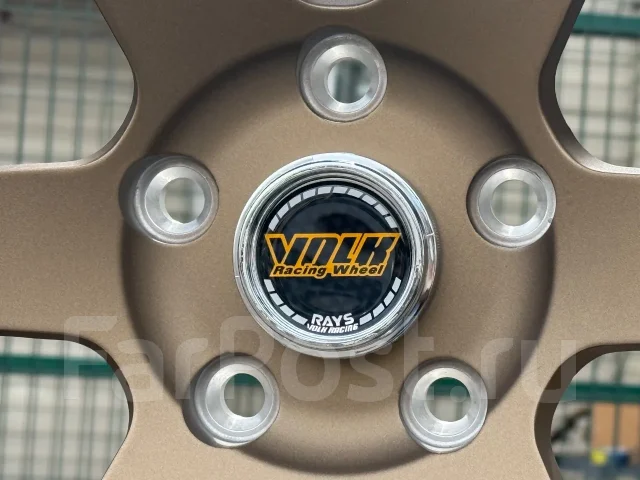 RAYS Volk Racing TE37. 7.0x16", 5x114.3, ET35, �� 73,1���. ����