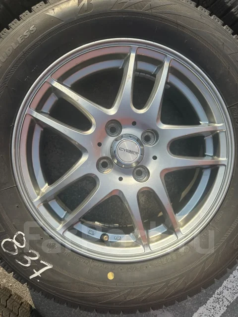 Hot Stuff Cross Speed Cyber-5. 5.5x15", 4x100, ET50 ����