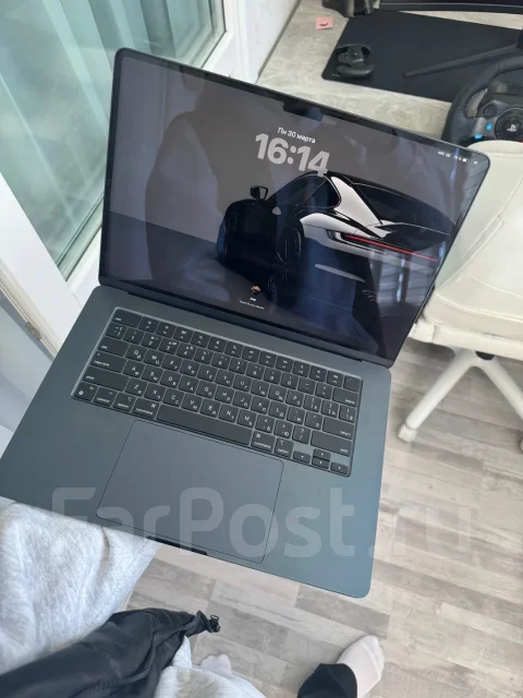 Apple MacBook Air 15 2024 MRYM3. 15.3", 4,1����, ��� 8 ��, ���� 256���, WiFi: 1, Bluetooth: 1 ����