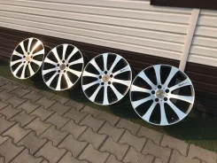 Inter Milano Voltec Extreme. 7.5x18", 5x114.3, ET48, �� 72���. ����