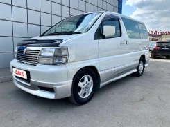 Nissan Elgrand ����