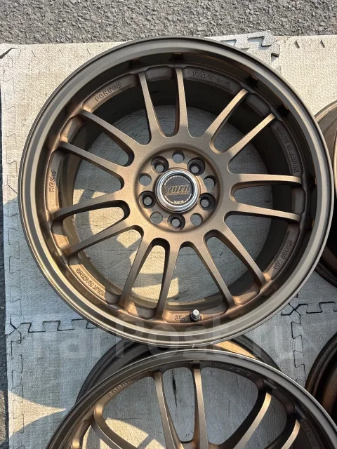 RAYS Volk Racing RE30. 7.5x17", 5x100, ET50, �� 56,1���. ����