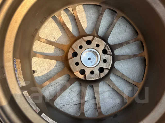 RAYS Volk Racing RE30. 7.5x17", 5x100, ET50, �� 56,1���. ����
