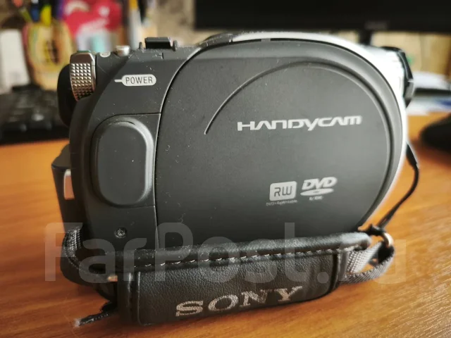 Sony DCR-DVD105. 9 - 9.9 ��, � ���������� ����