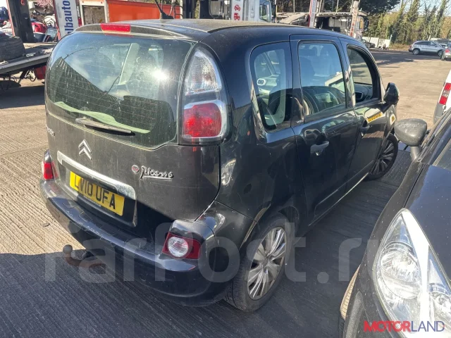 ������� Citroen C3 picasso 2009-2017 21061432 5802Y4 ����